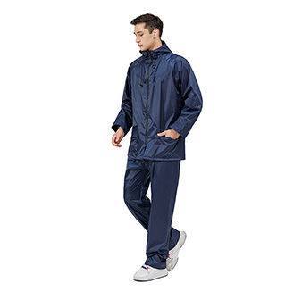 Outdoor waterproof polyester PVC motorcycle riding men's raincoat