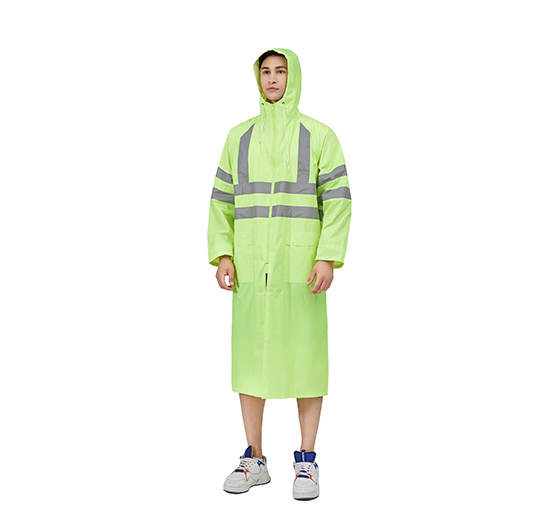 High visibility waterproof polyester raincoat with reflective tape made of PVC material
