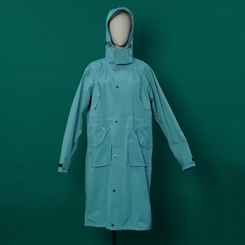 Chenyuan’s durable multi-pocket waterproof outerwear